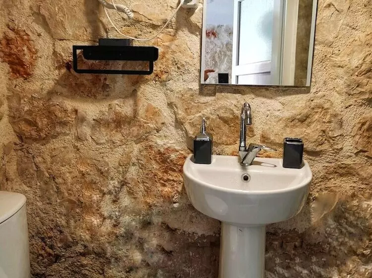 Aamiaismajoitus (B&B) My Stone Inn