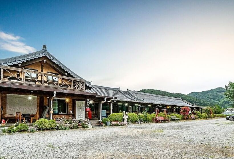 Gapyeong Acimpunggeongpension