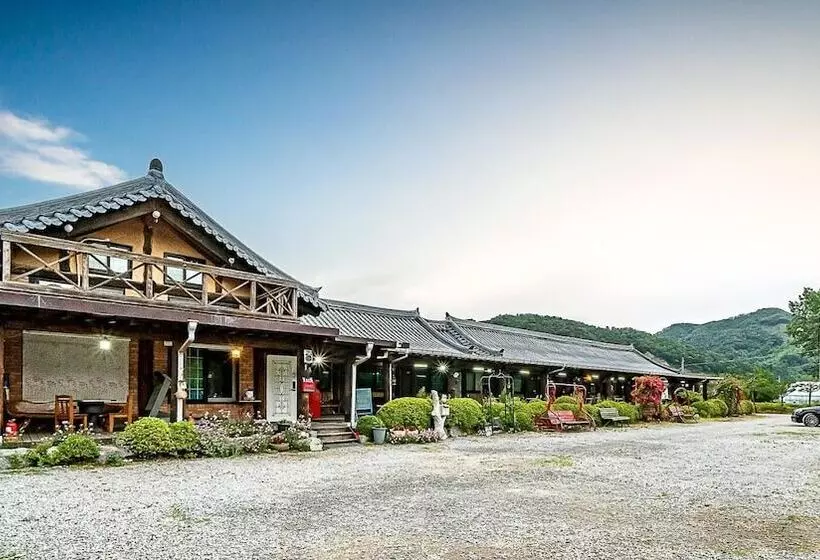 Gapyeong Acimpunggeongpension