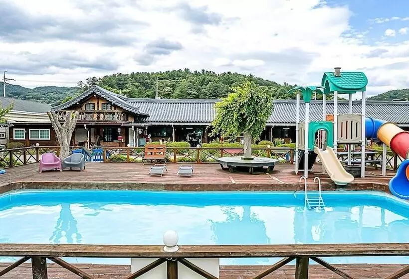 Gapyeong Acimpunggeongpension