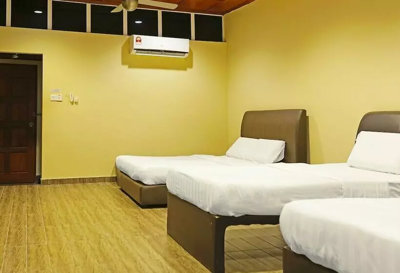 ホテル Capital O 90557 Dedsaan Beach Village