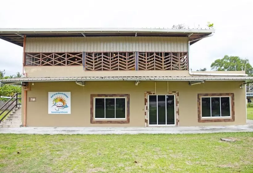 ホテル Capital O 90557 Dedsaan Beach Village