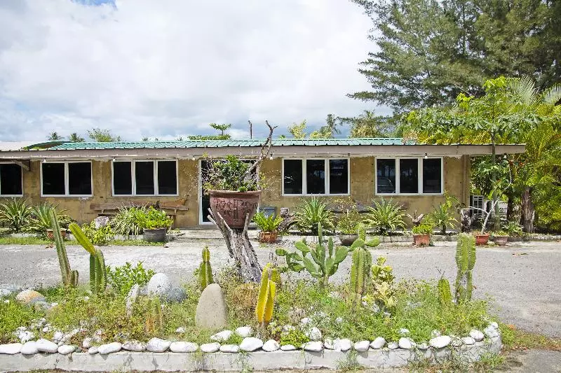 ホテル Capital O 90557 Dedsaan Beach Village