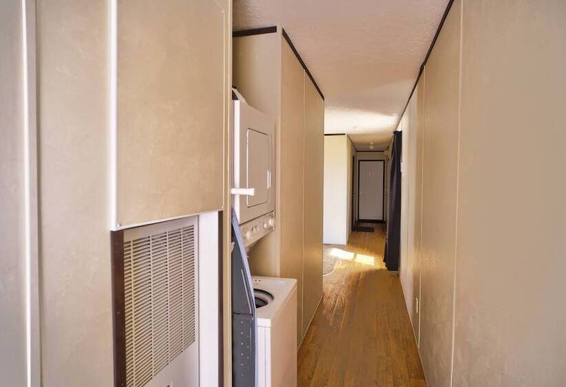 Hotel Ellipse Global Lodge