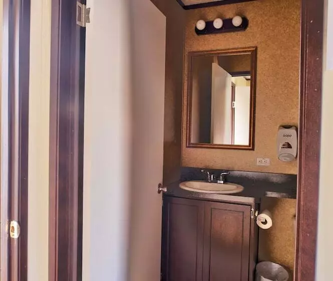 ホテル Ellipse Global Lodge