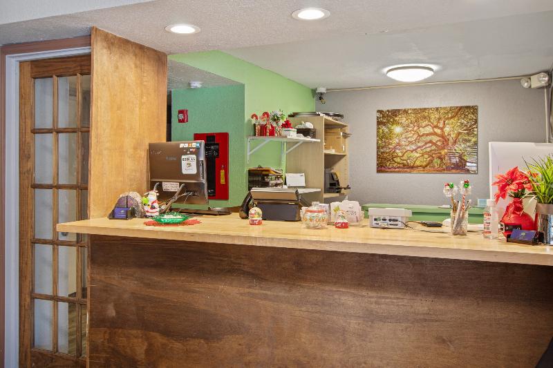 Capital O Hotel Richmond Hill/Savannah area I-95