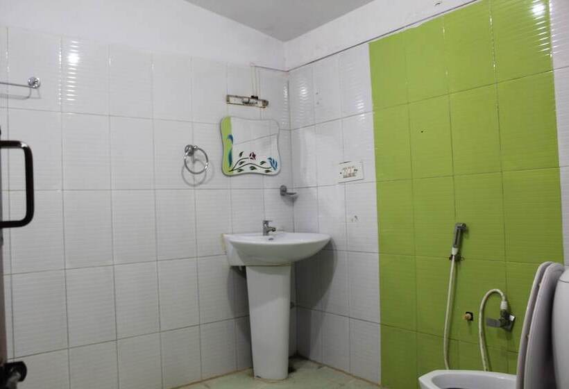 Hotel The Greenwood Resort Chikmagalur   Escape To Tranquil Mountain Views