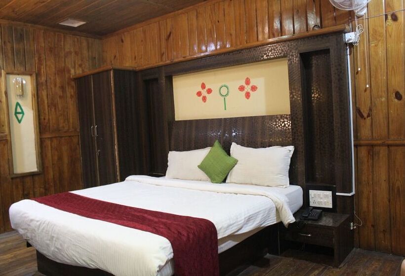 Hotel The Greenwood Resort Chikmagalur   Escape To Tranquil Mountain Views