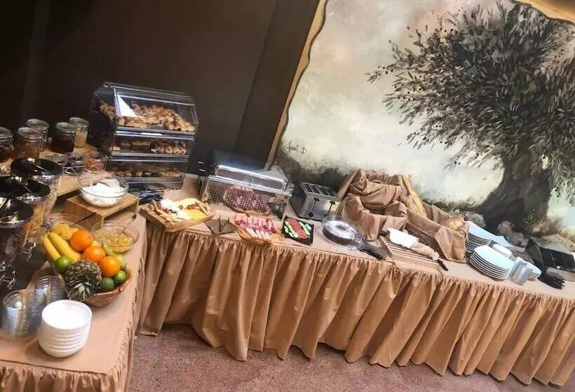 Hotelli Platamon Centrale