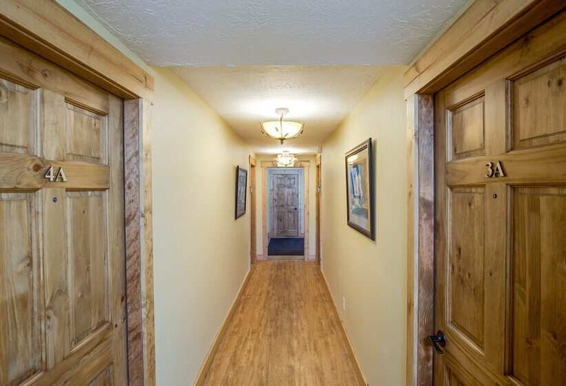 Otel Snake River Roadhouse #2 Brook Trout