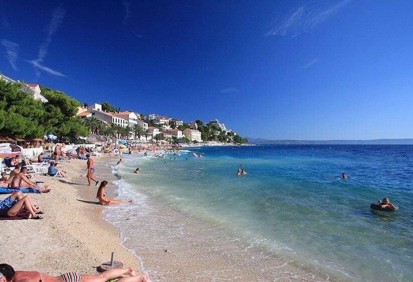 Aparthotel Natalia Podgora