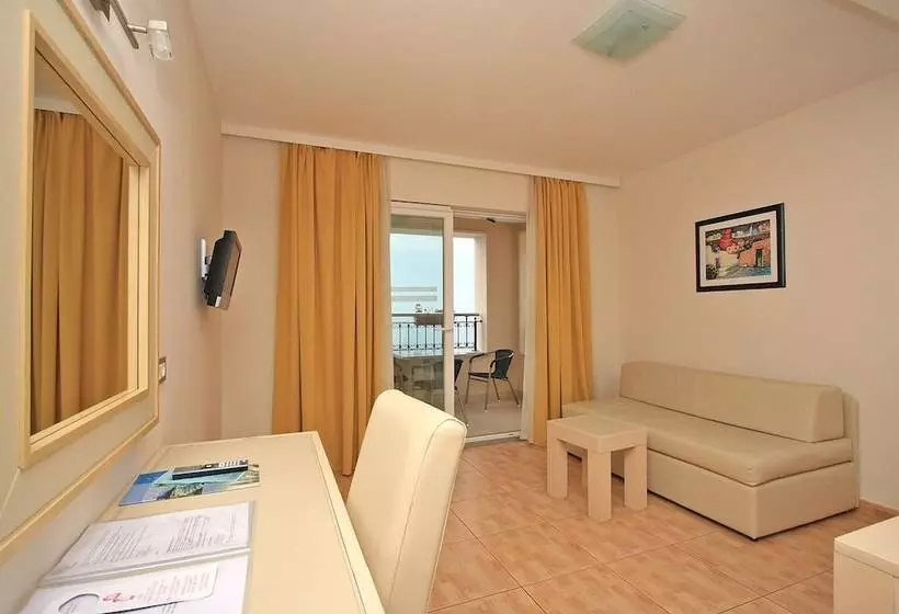 Aparthotel Natalia Podgora