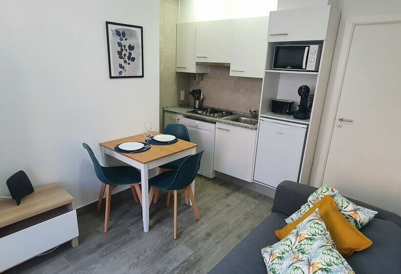 هتل Vieira Apartments V