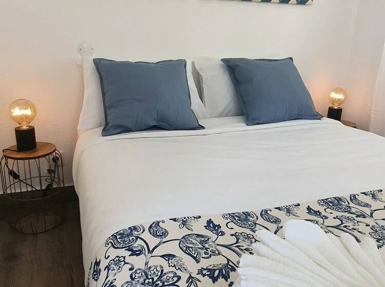 هتل Vieira Apartments V