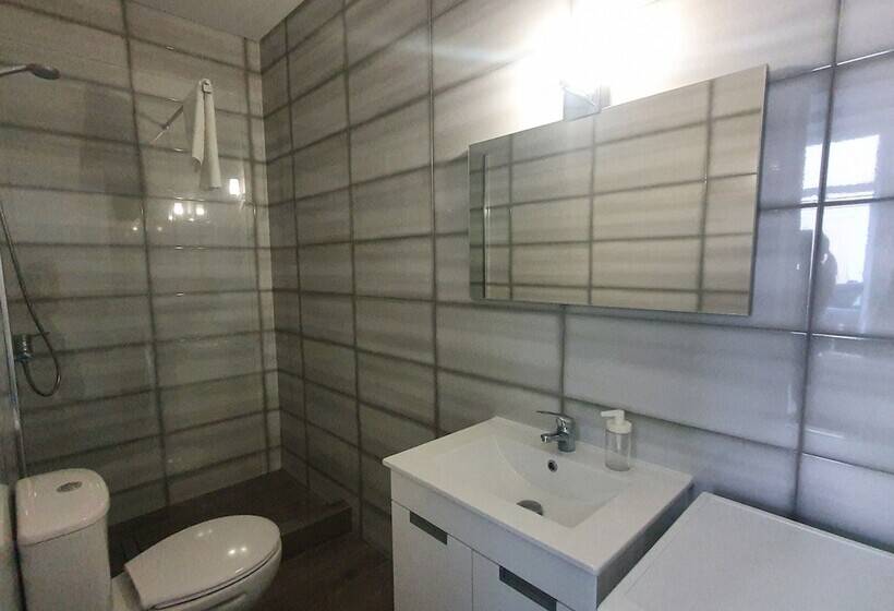 هتل Vieira Apartments V