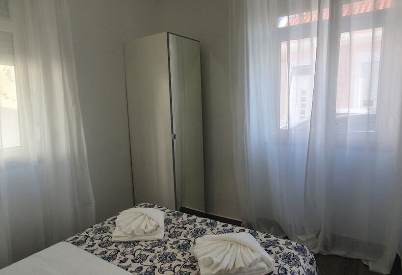 هتل Vieira Apartments V