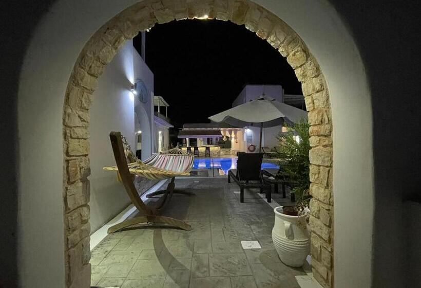 Mer Bleu Luxury Apartments