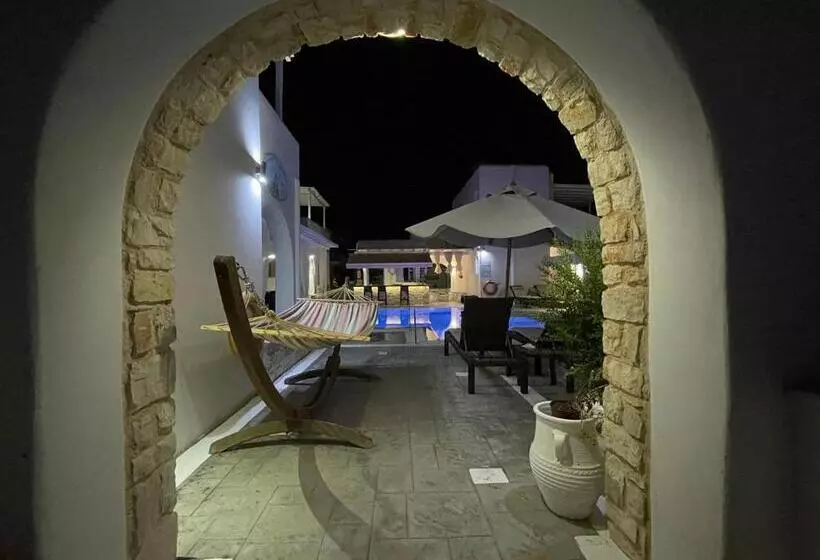 Mer Bleu Luxury Apartments