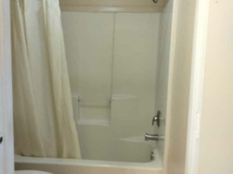 مُتل Pharr Executive Inn