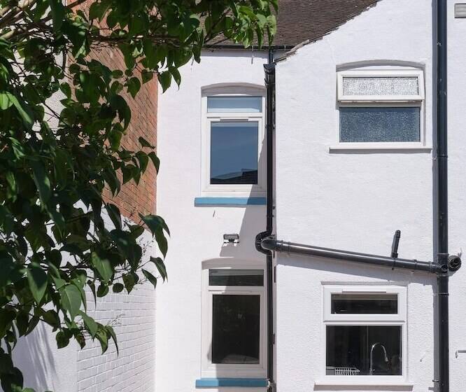 New 2bd Victorian Terraced House Loughborough