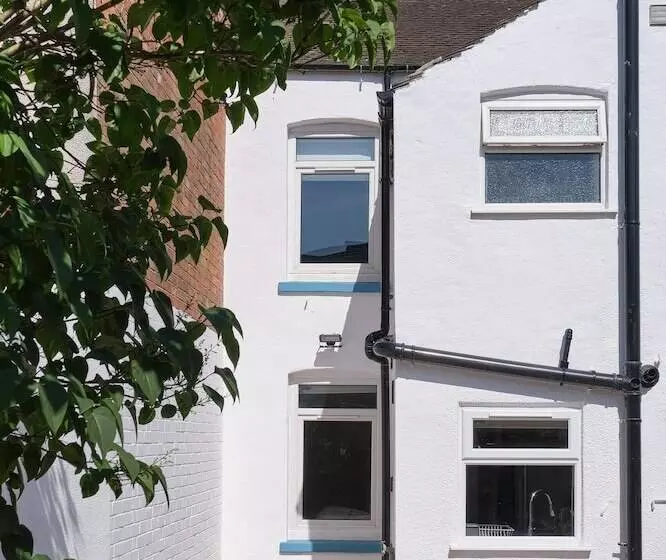 New 2bd Victorian Terraced House Loughborough