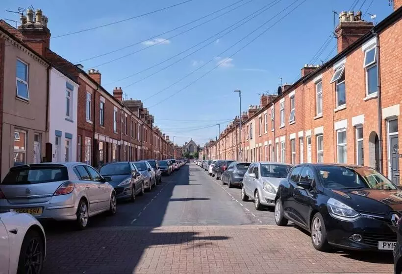 New 2bd Victorian Terraced House Loughborough