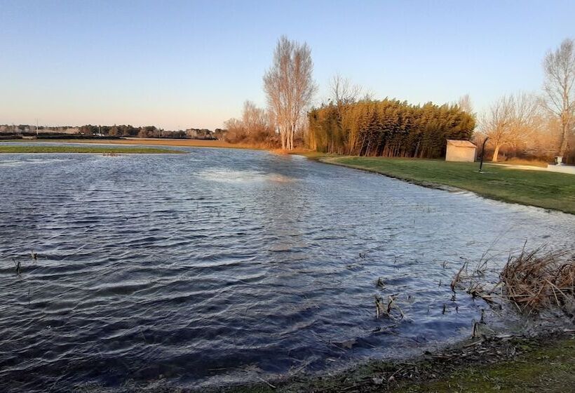 Пансион Mas Du Versadou