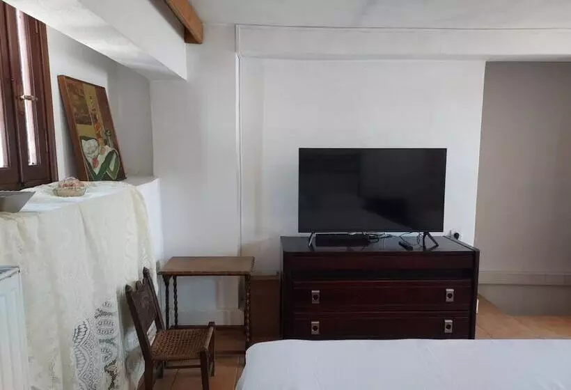 Majatalo Rest As A Local