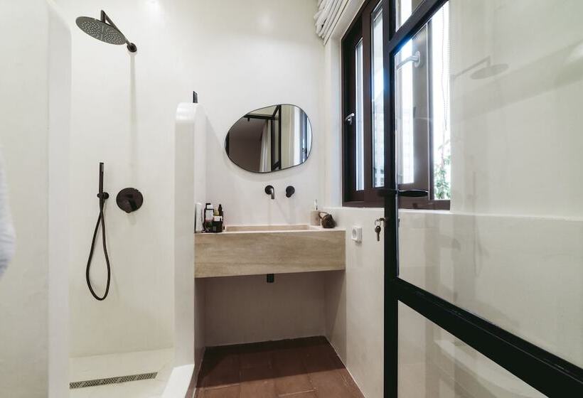 ペンション Yasemi