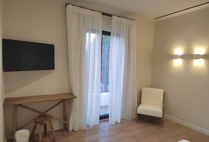 ペンション Yasemi