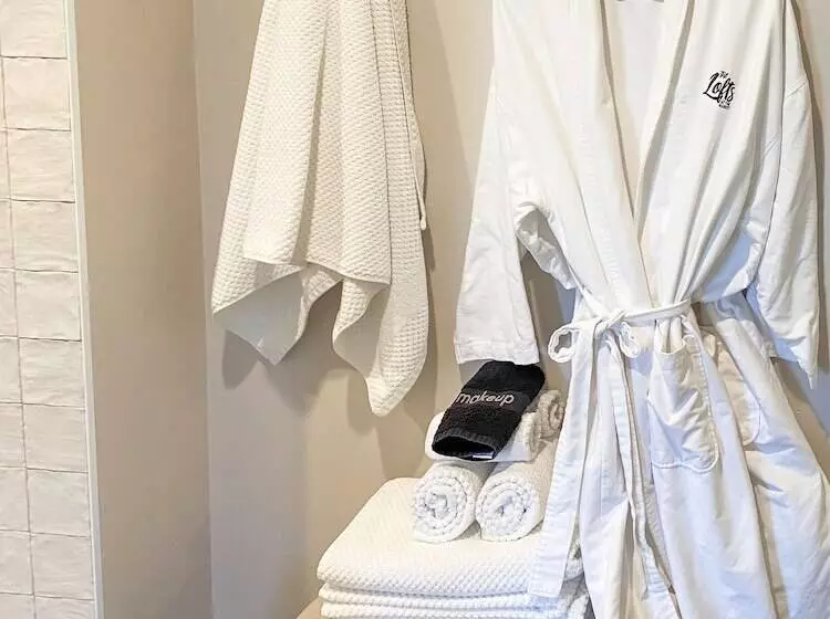 The Lofts At The Market