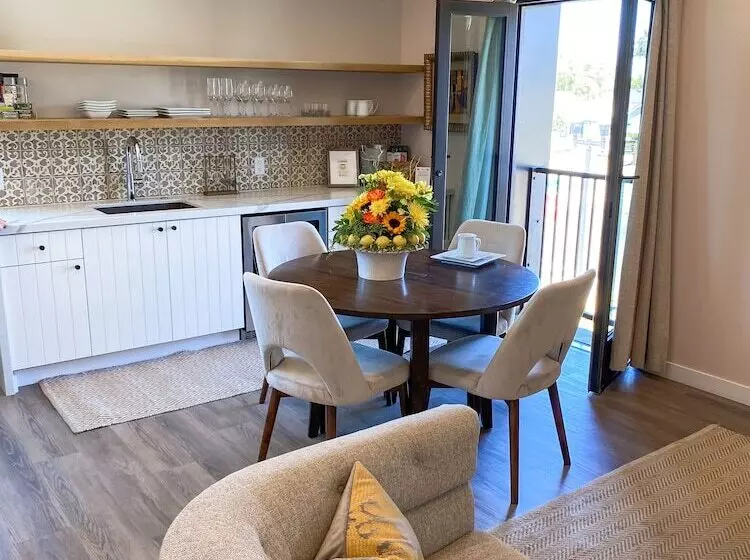 The Lofts At The Market