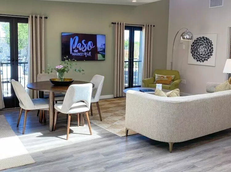 The Lofts At The Market