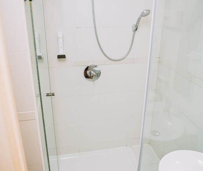 Wabi Hotel   Beauty & Dental Center