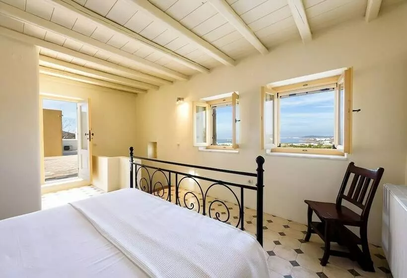 Aria Paros Residence