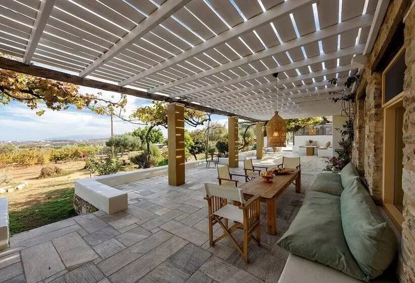 Aria Paros Residence