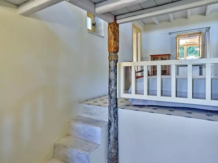 Aria Paros Residence