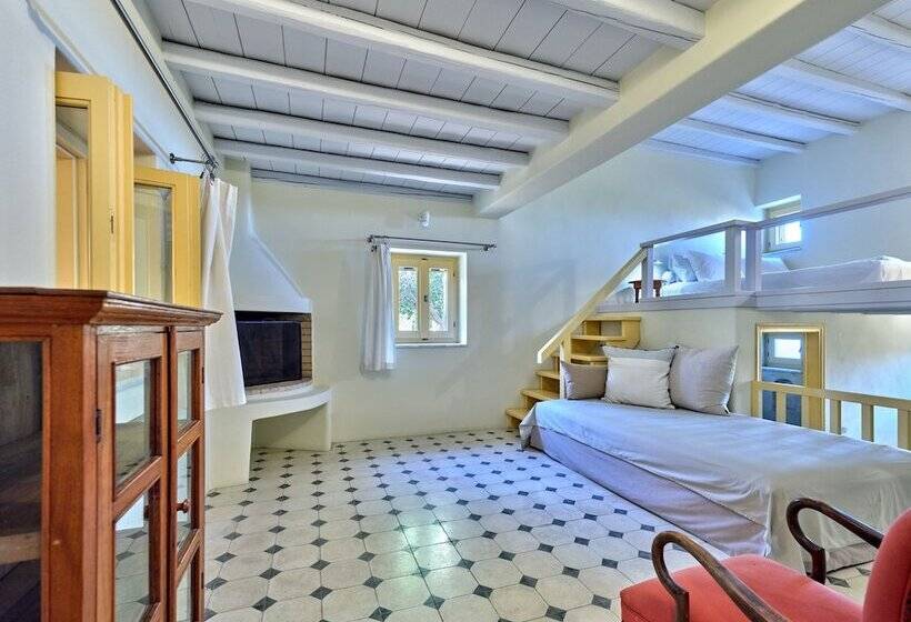 Aria Paros Residence