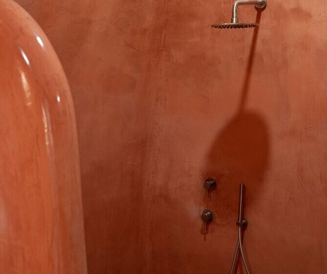 Bed and Breakfast Serendipity Cliffside Villa & Suites