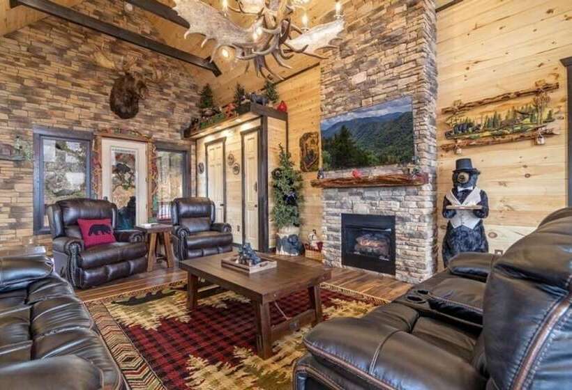 Cabin Fever 2 Bedrooms, 2 Baths, Sleeps 8 2 Cabin By Redawning