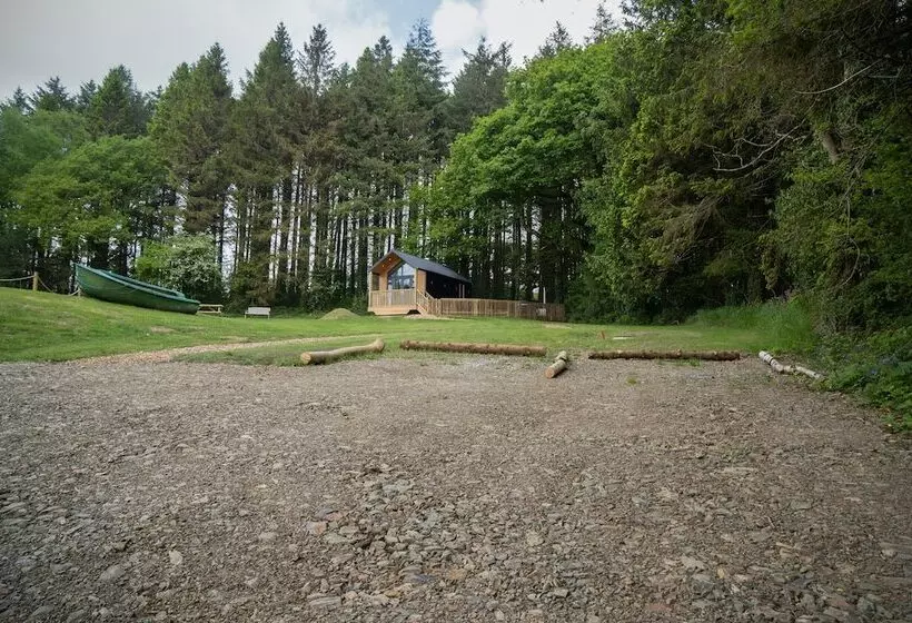 Cabin In The Woods   1 Bed   Kilgetty