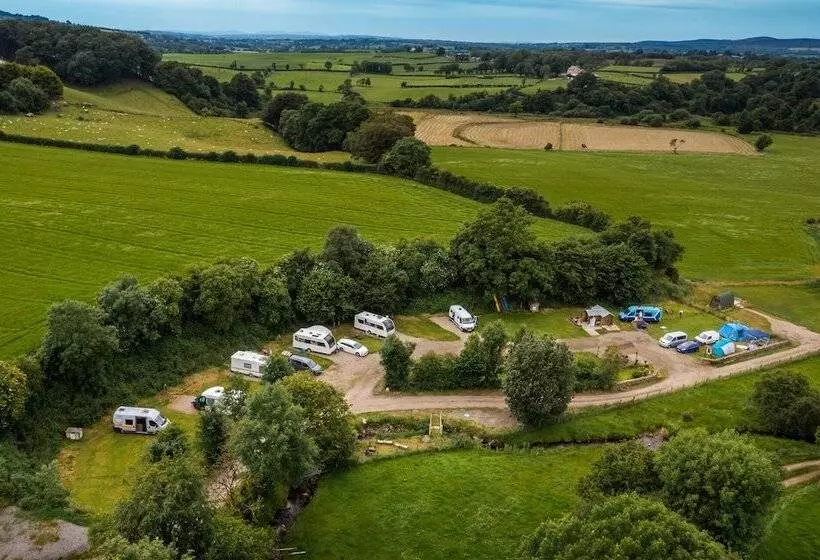 Cosy Pod Cabin Near Beautiful Landscape In Omagh