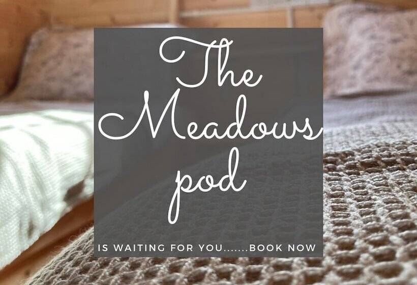 Cosy Pod Cabin Near Beautiful Landscape In Omagh