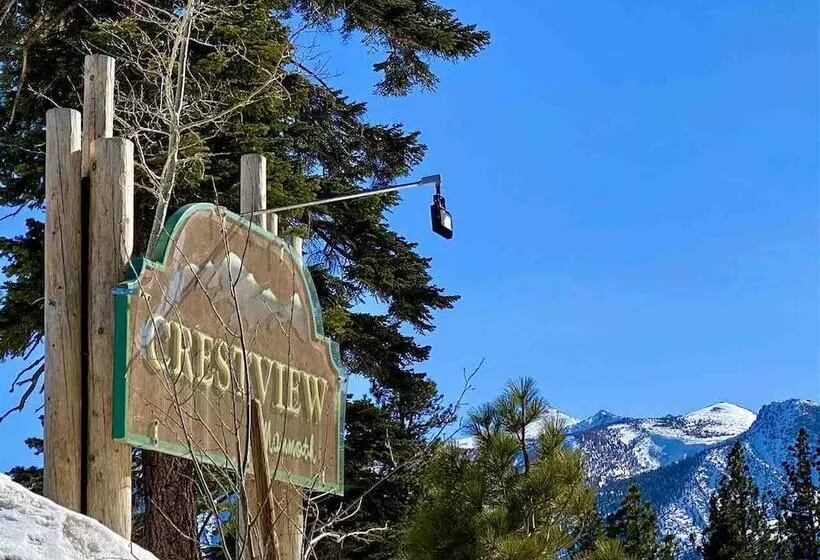 Crestview #2   Close To The Village, Near Year Round Outdoor Activities