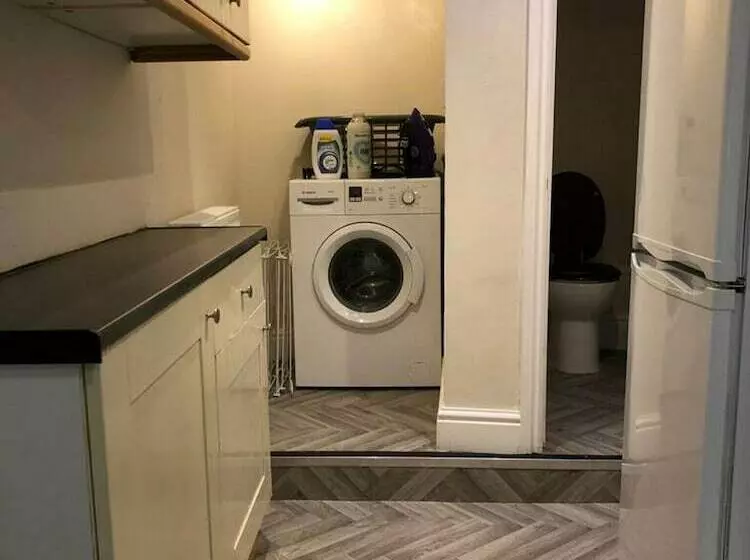 Delightful Period Cottage In The Heart Of Brixham
