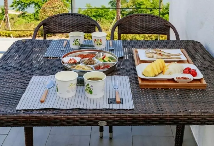 Goseong Oho Rock Pool Villa Pension