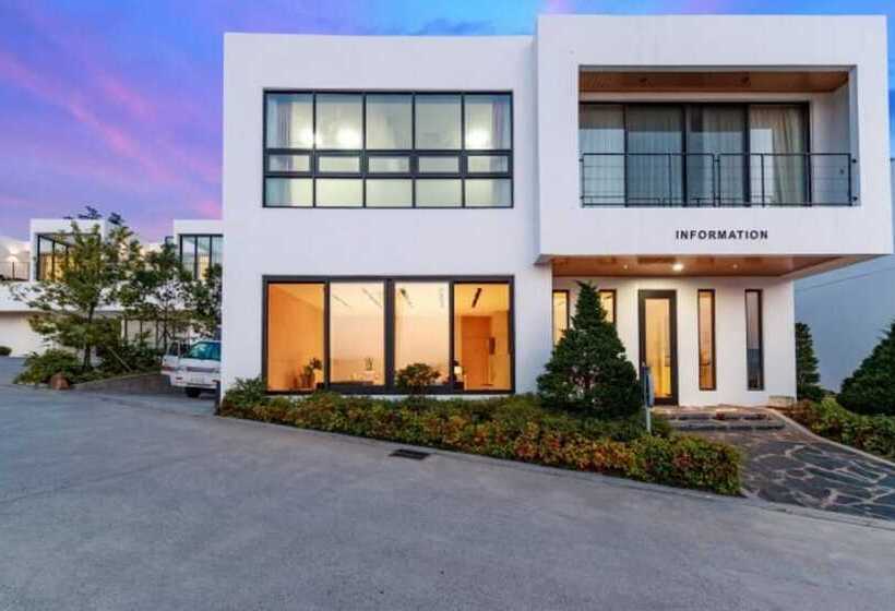 Goseong Oho Rock Pool Villa Pension