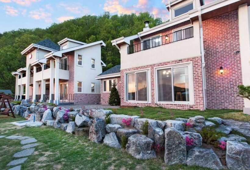 Hongcheon Cotton Candy Pension