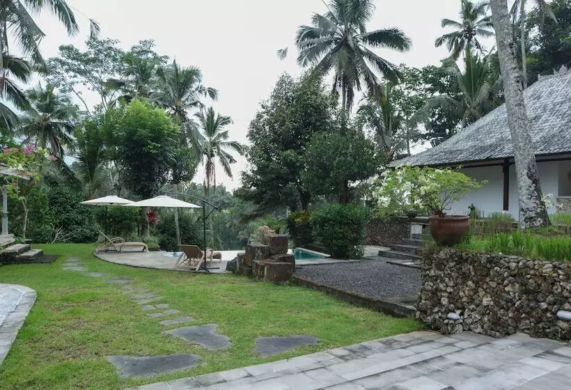 Hotelli Aventus Resort Ubud