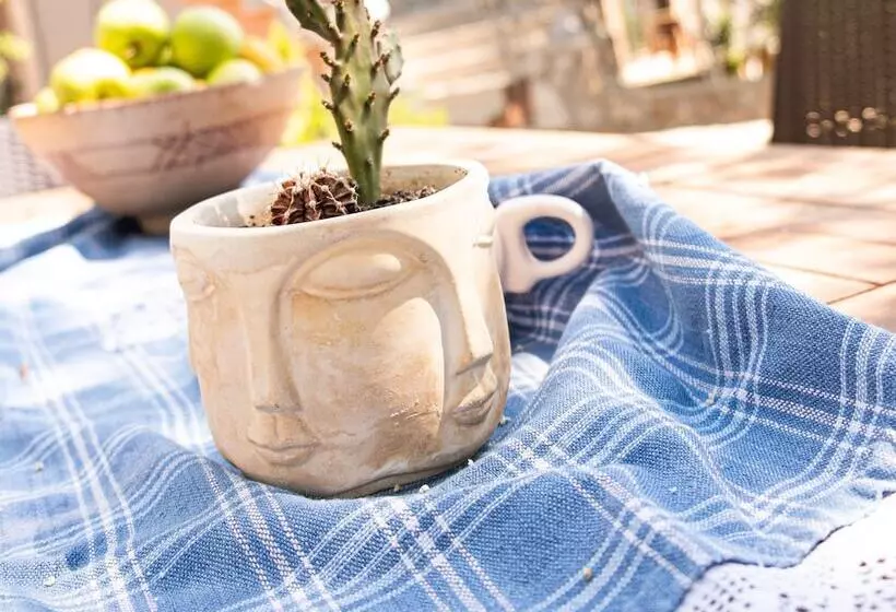 Hotelli Casa Di Pietra